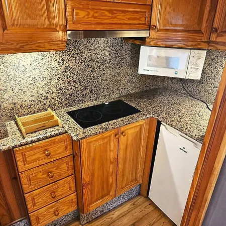 Vacansis Atico Loft El Mercat דירה *